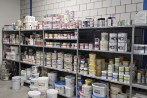Nombreuses incompatibilités de stockage et mesures ATEX absentes